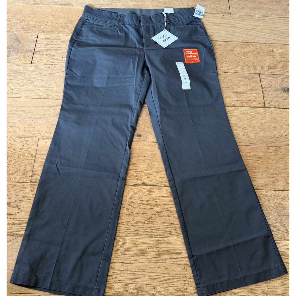 Dockers Metro Trouser 16S Gray Slimming Sure Fit Straight Leg Dress Pants (1529)